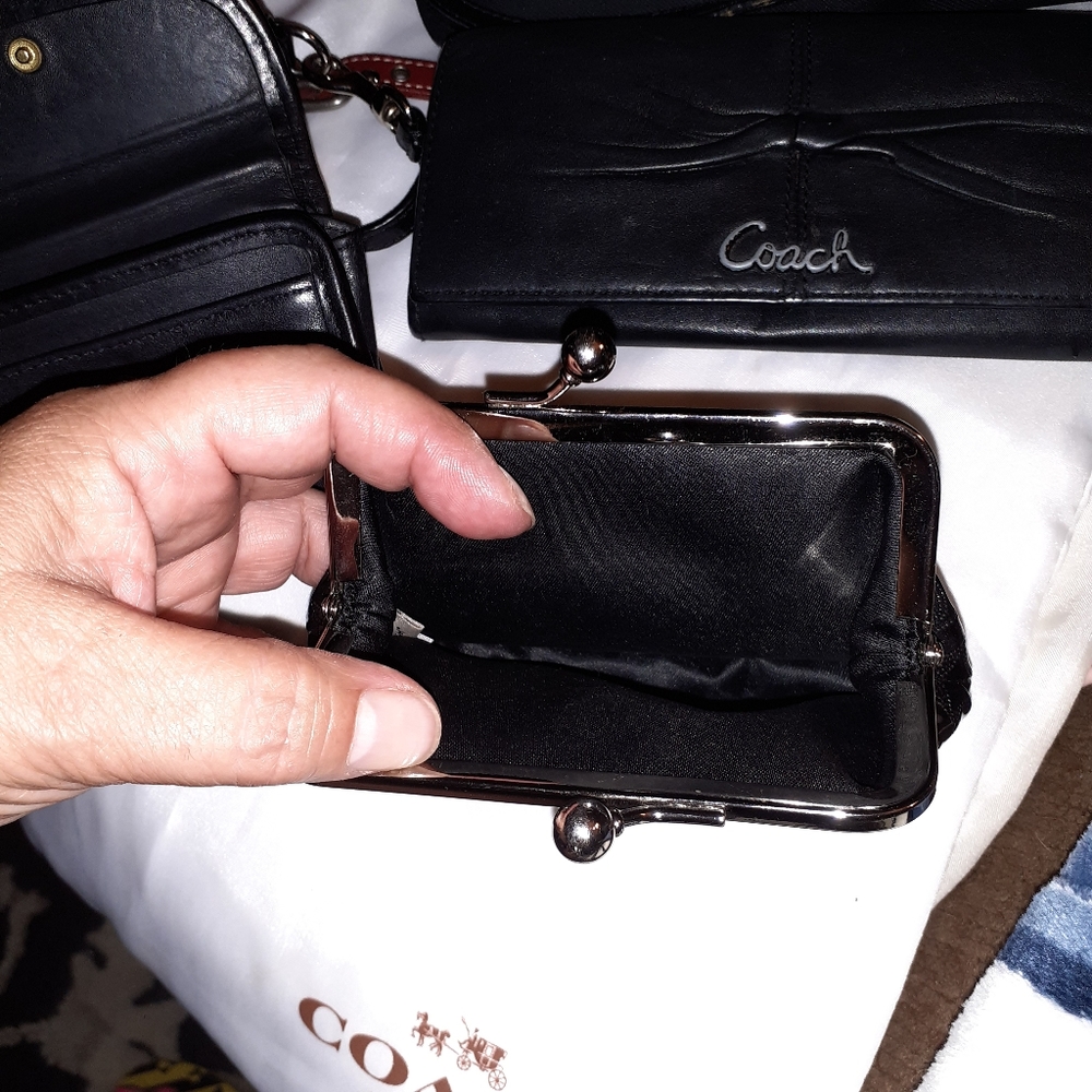 Coach - Picture 2 of 15
